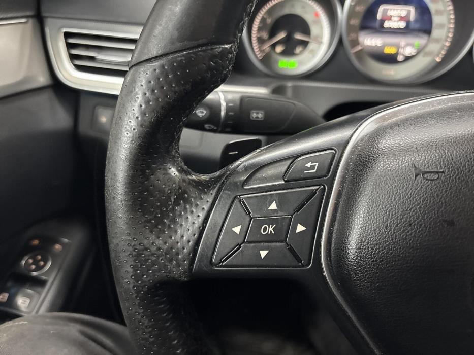 MERCEDES-BENZ E 2014