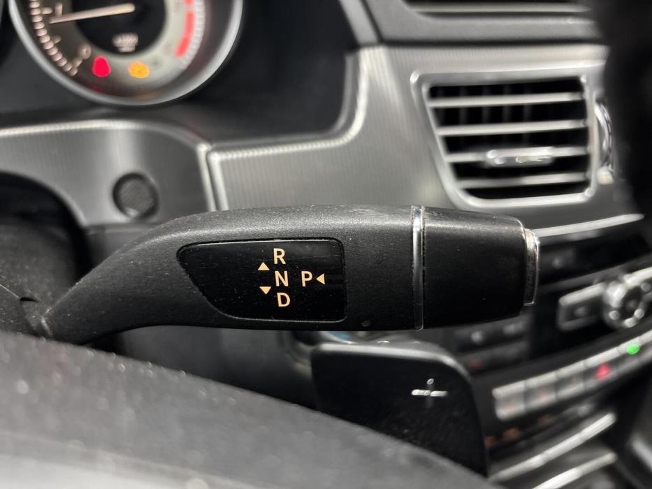 MERCEDES-BENZ E 2014