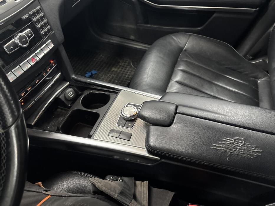 MERCEDES-BENZ E 2014