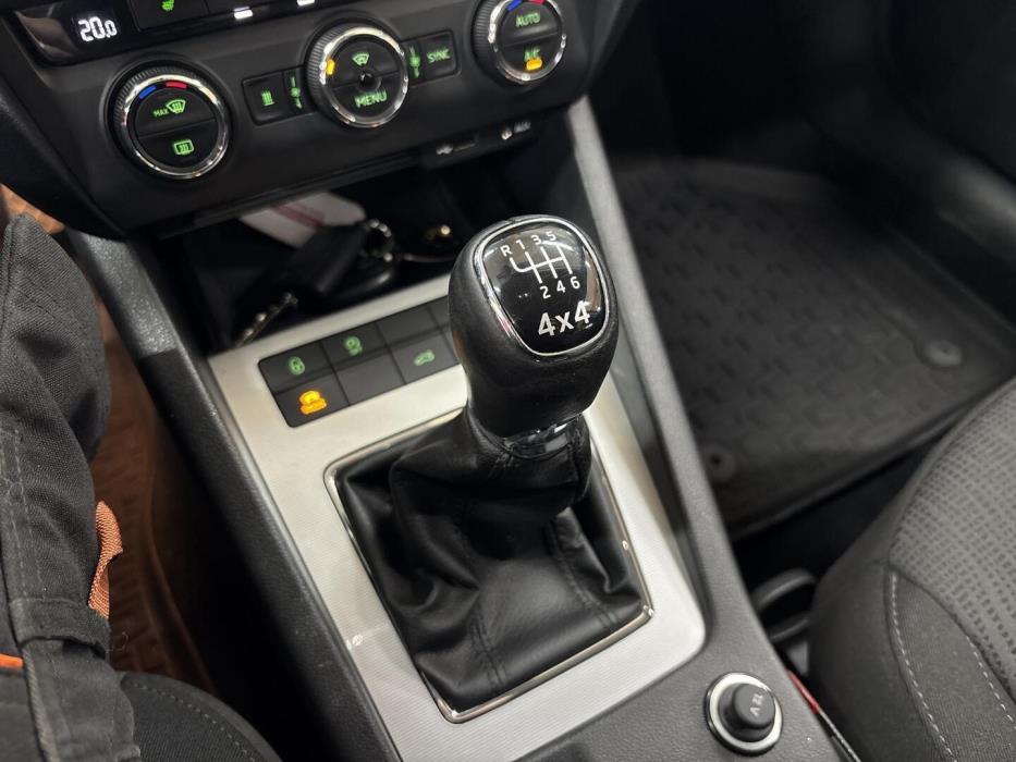 SKODA Octavia 2016
