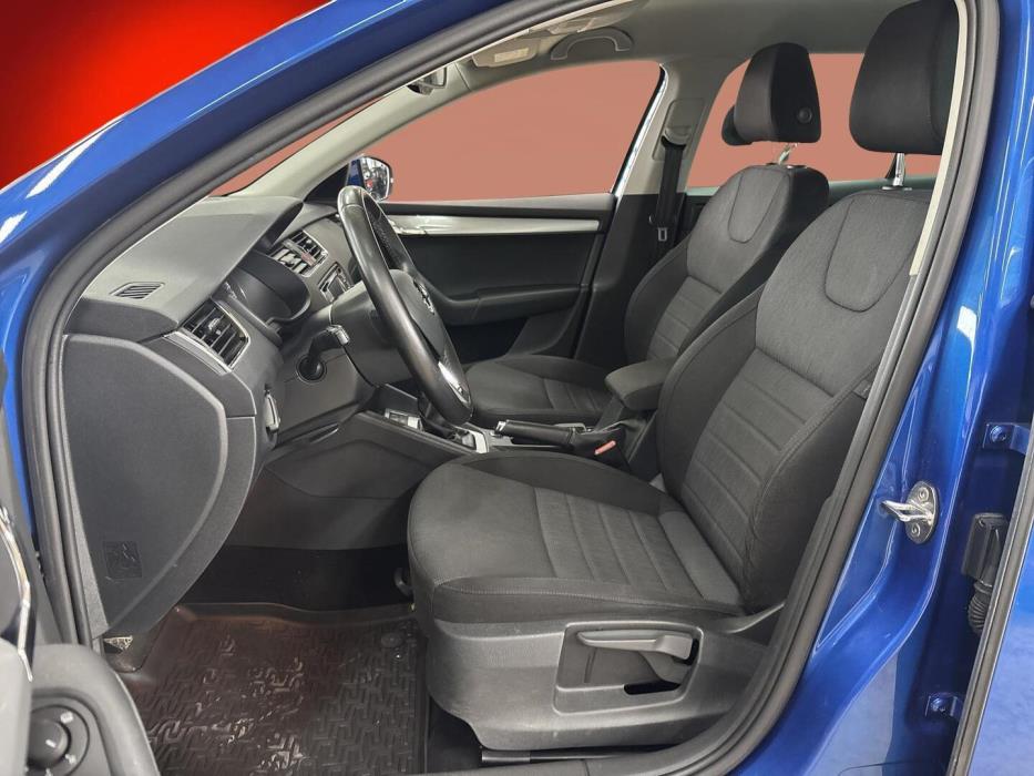 SKODA Octavia 2016