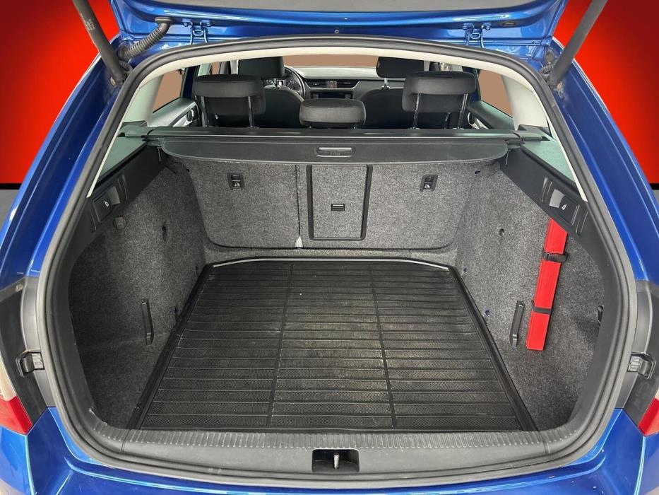 SKODA Octavia 2016