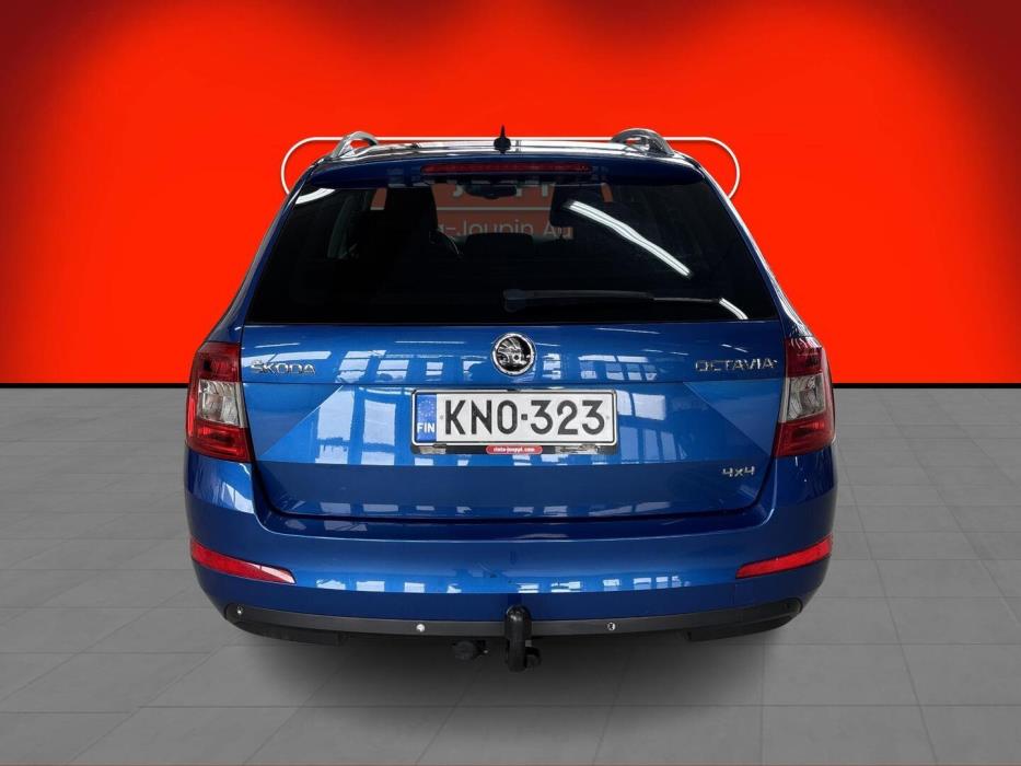 SKODA Octavia 2016