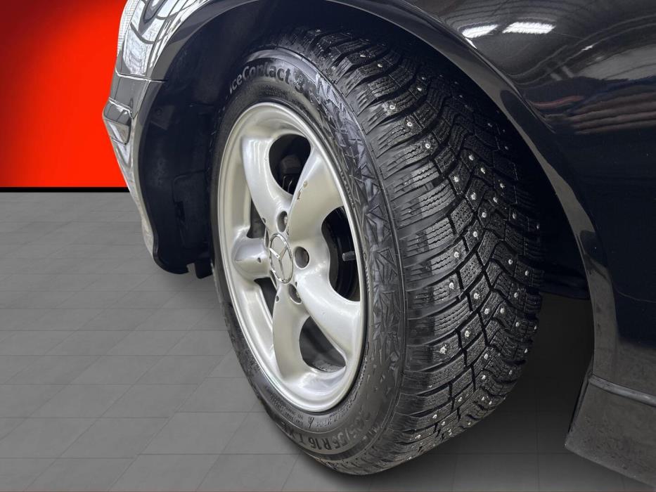 MERCEDES-BENZ SLK 2002