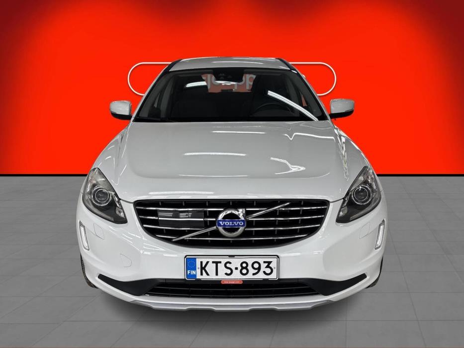 VOLVO XC60 2016