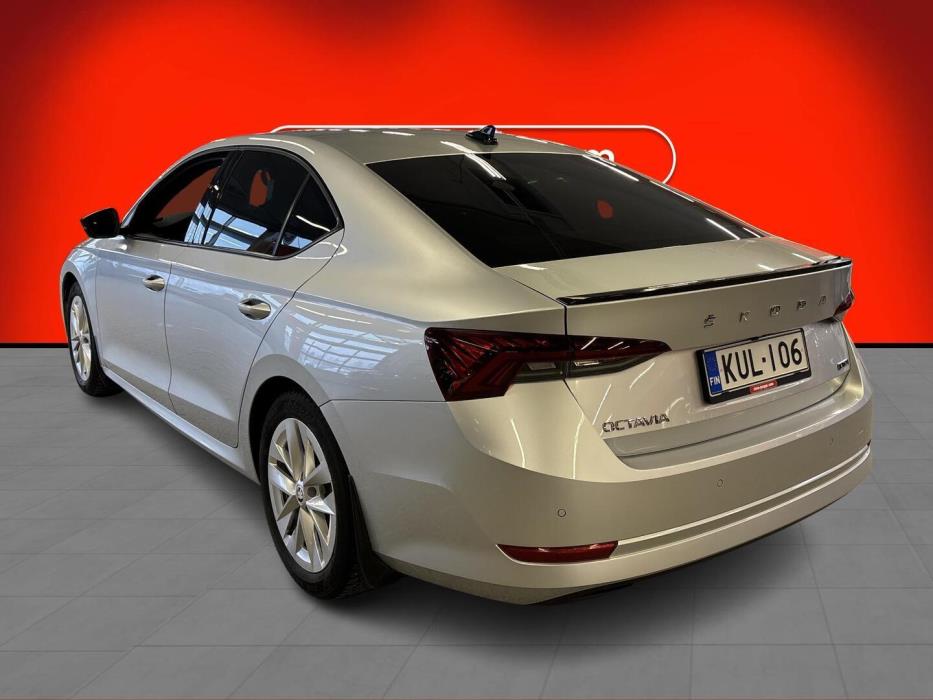 SKODA Octavia 2021
