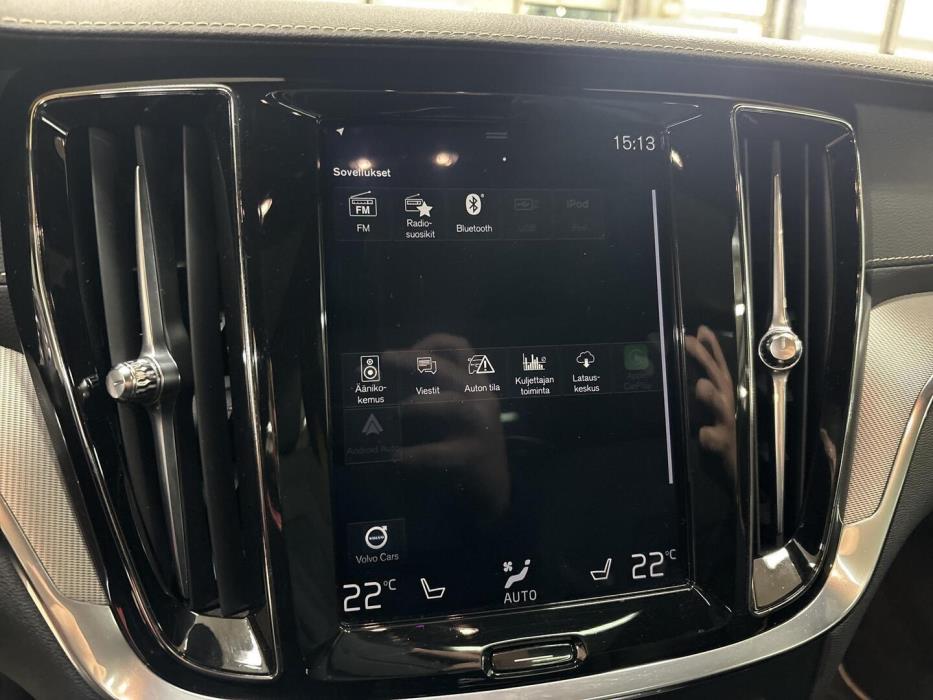 VOLVO V60 2020