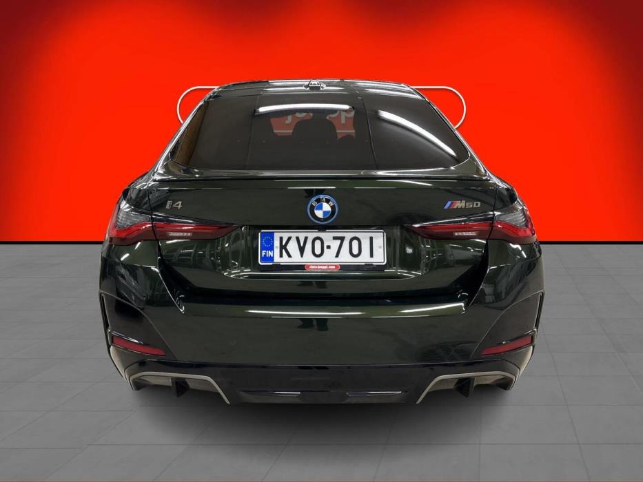 BMW i4 2023