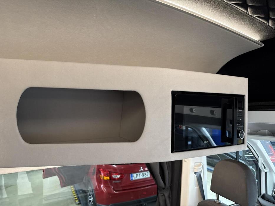 VOLKSWAGEN Crafter 2025