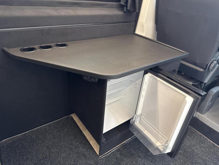 VOLKSWAGEN Crafter 2025