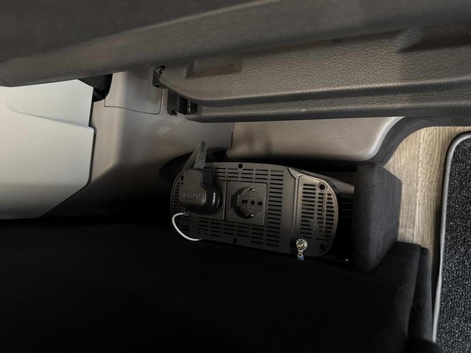 VOLKSWAGEN Crafter 2025