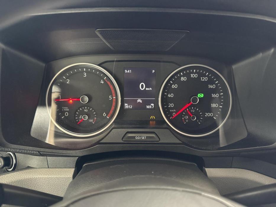 VOLKSWAGEN Crafter 2025