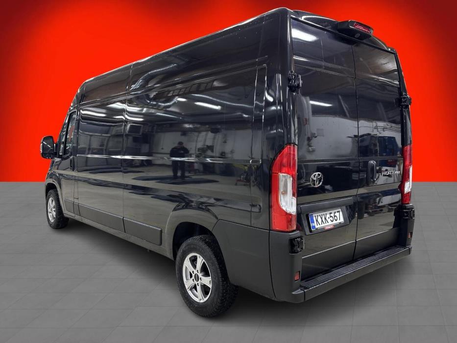 TOYOTA Proace MAX 2025