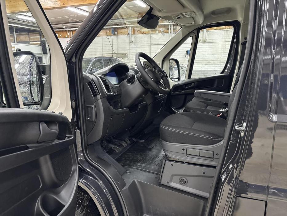 TOYOTA Proace MAX 2025
