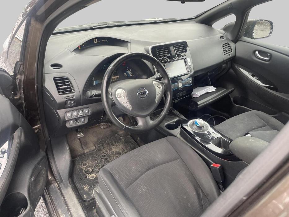 NISSAN Leaf 2016