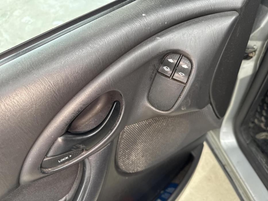FORD Focus 2004
