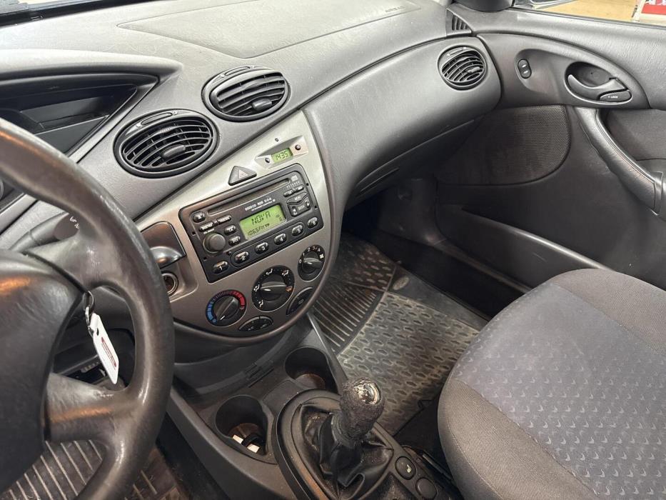 FORD Focus 2004