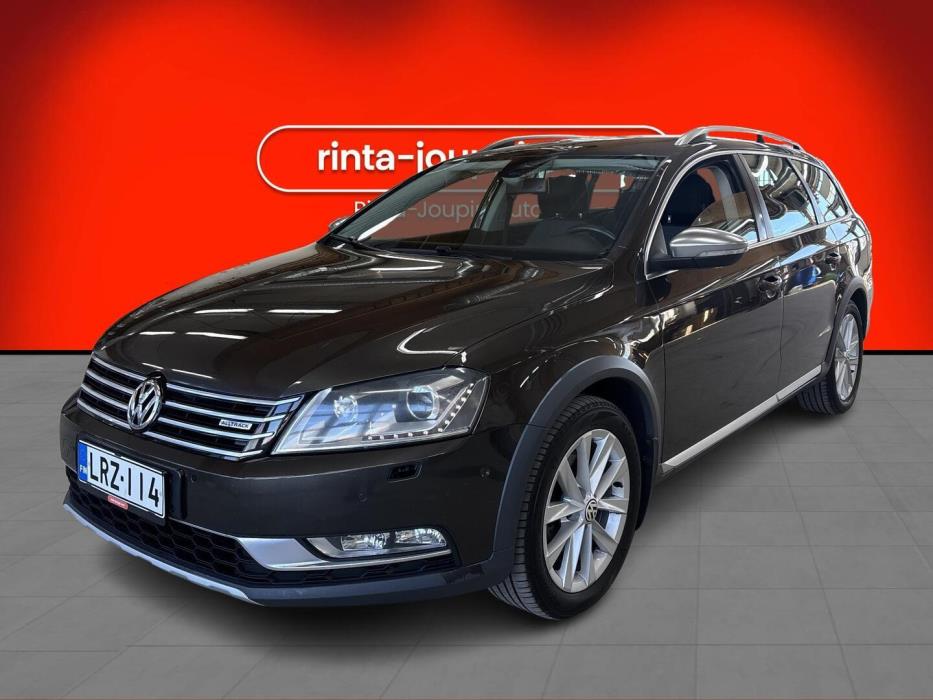 VOLKSWAGEN Passat 2013