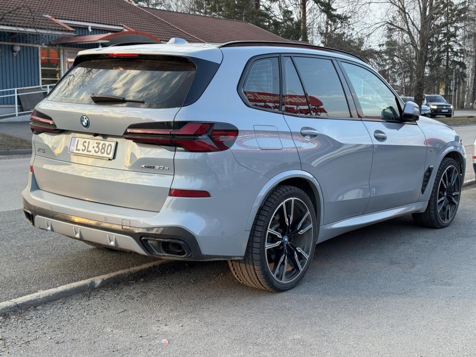 BMW X5 2024