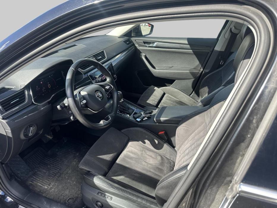 SKODA Superb 2023