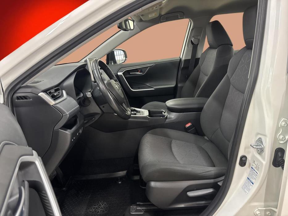 TOYOTA RAV4 2020