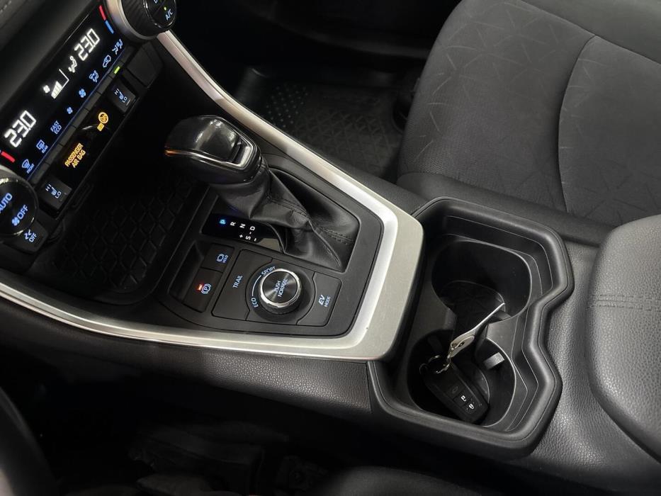 TOYOTA RAV4 2020