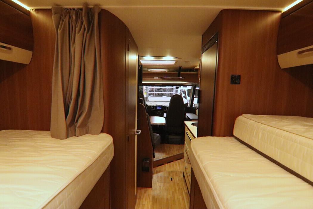 LMC EXPLORER I 665 2017