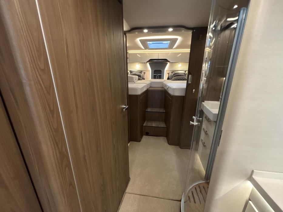 HYMER BML-I 880 2025