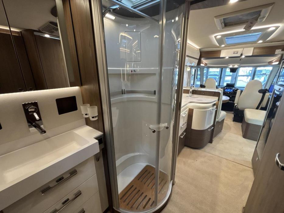 HYMER BML-I 880 2025