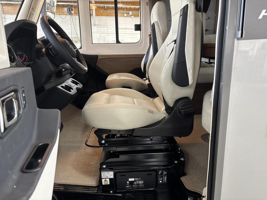 HYMER BML-I 880 2025