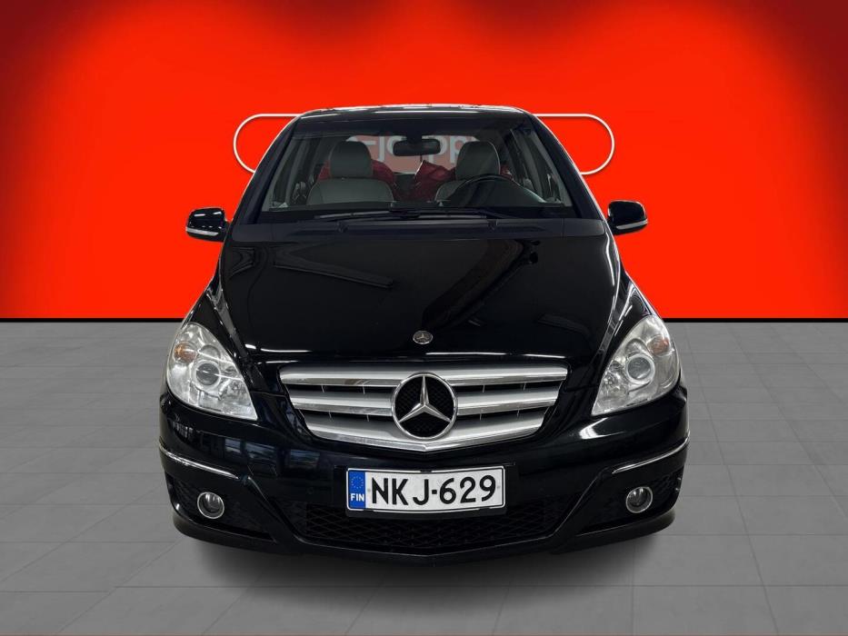 MERCEDES-BENZ B 2008