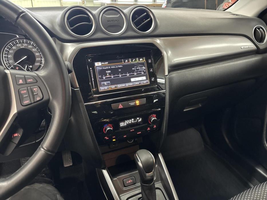 SUZUKI Vitara 2024