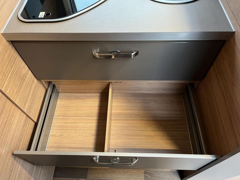 WEINSBERG CARACORE 700 2024