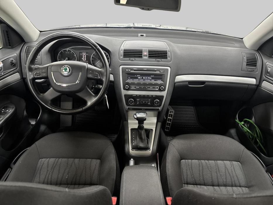 SKODA Octavia 2013