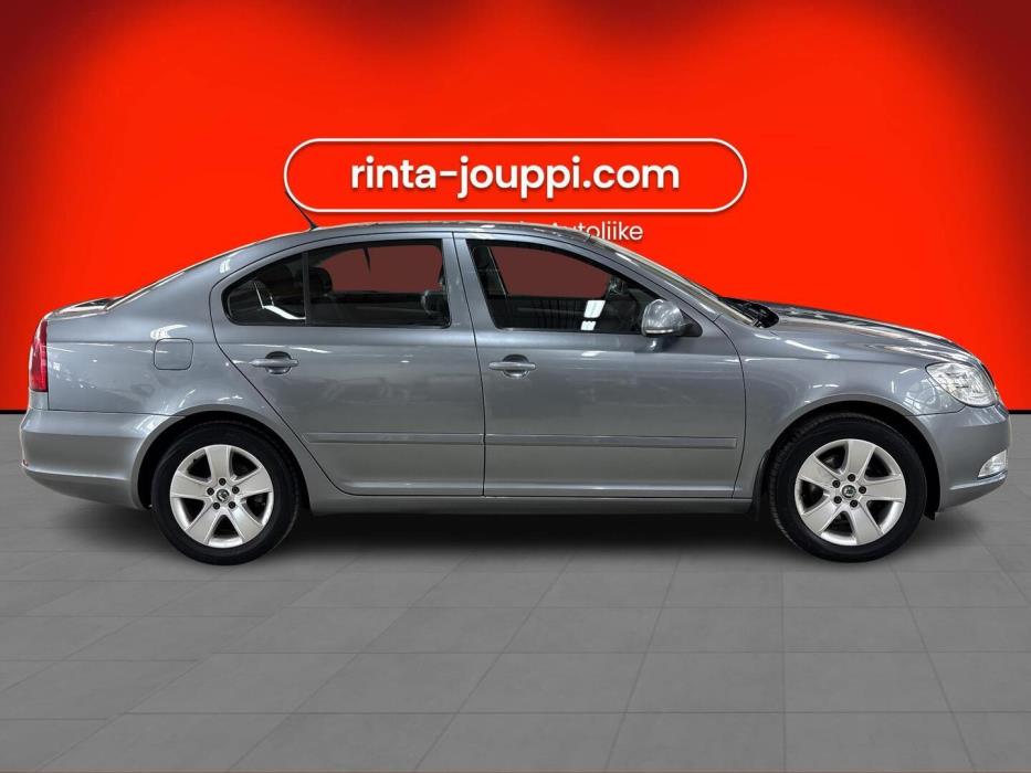 SKODA Octavia 2013