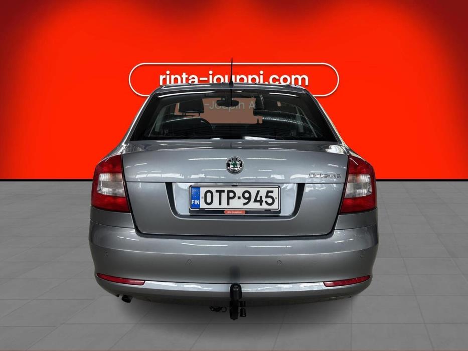 SKODA Octavia 2013