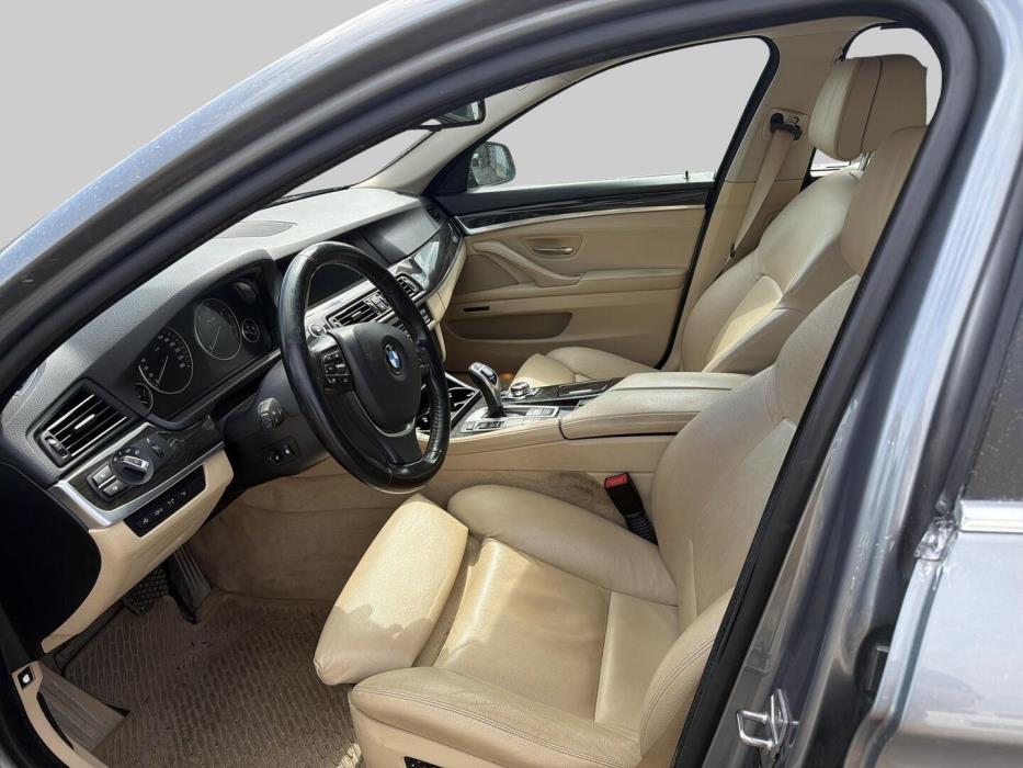 BMW 530 2010