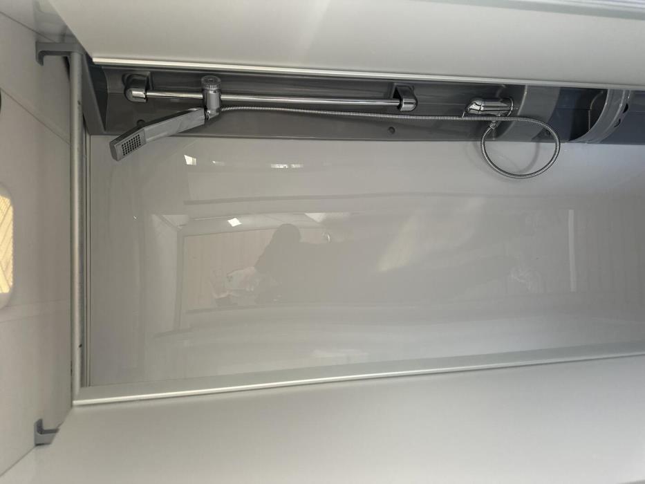 DETHLEFFS JUST T 7052 EBL 2023