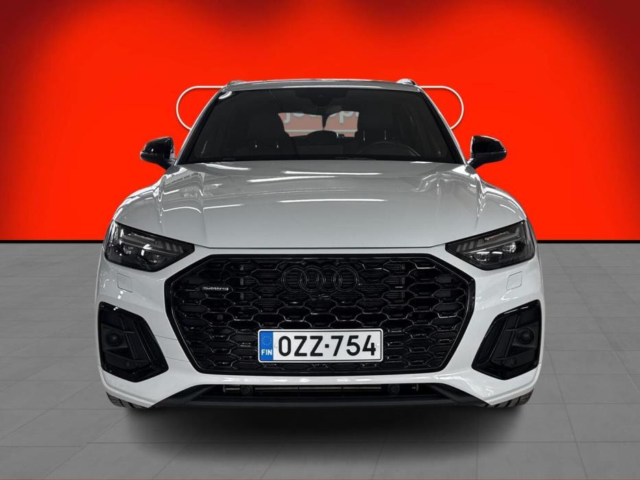 AUDI Q5 2024