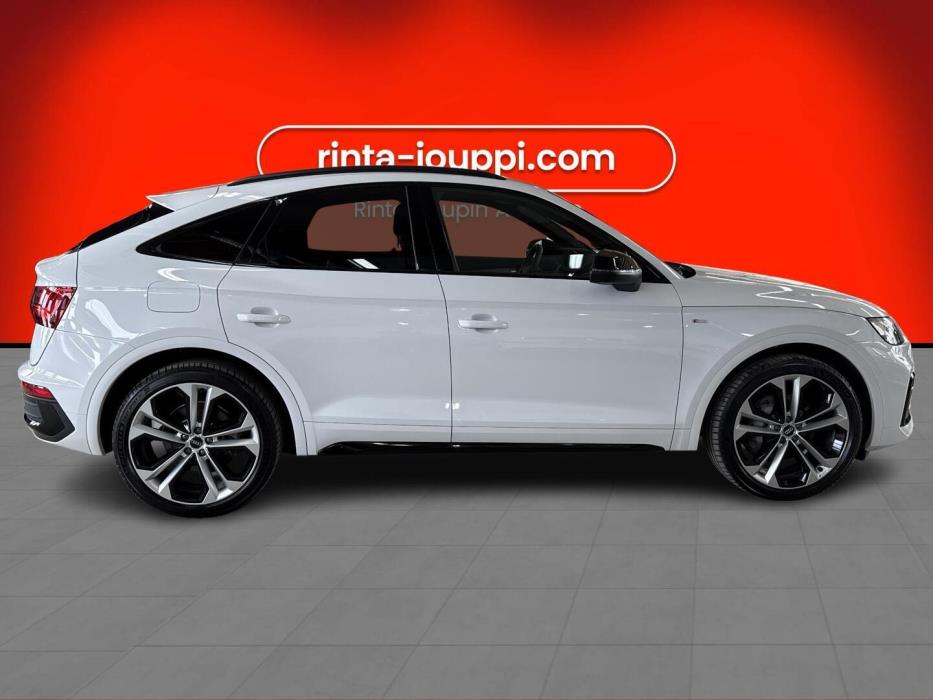 AUDI Q5 2024