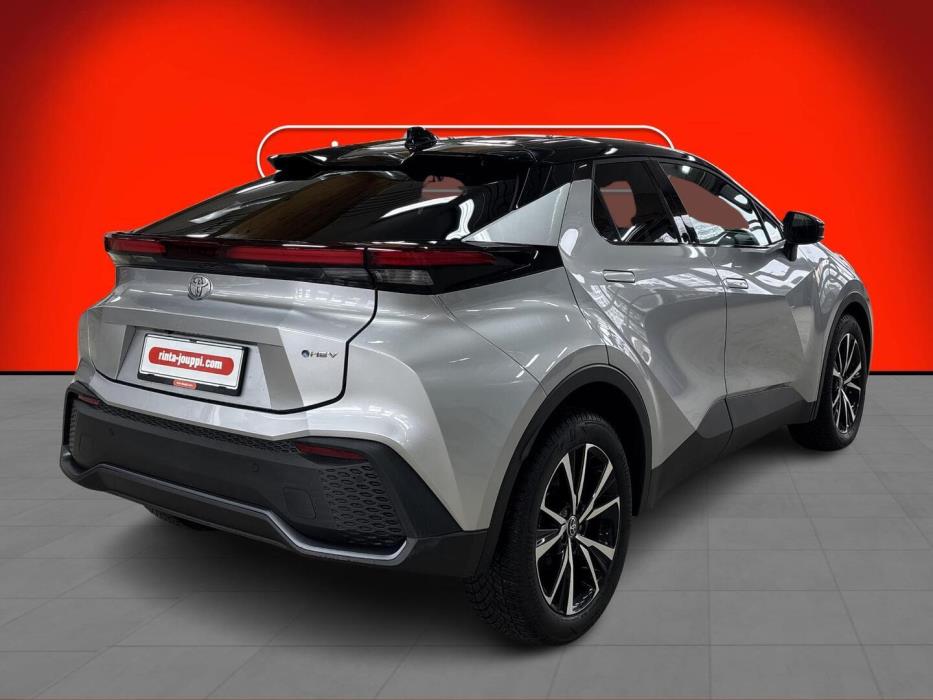 TOYOTA C-HR 2024