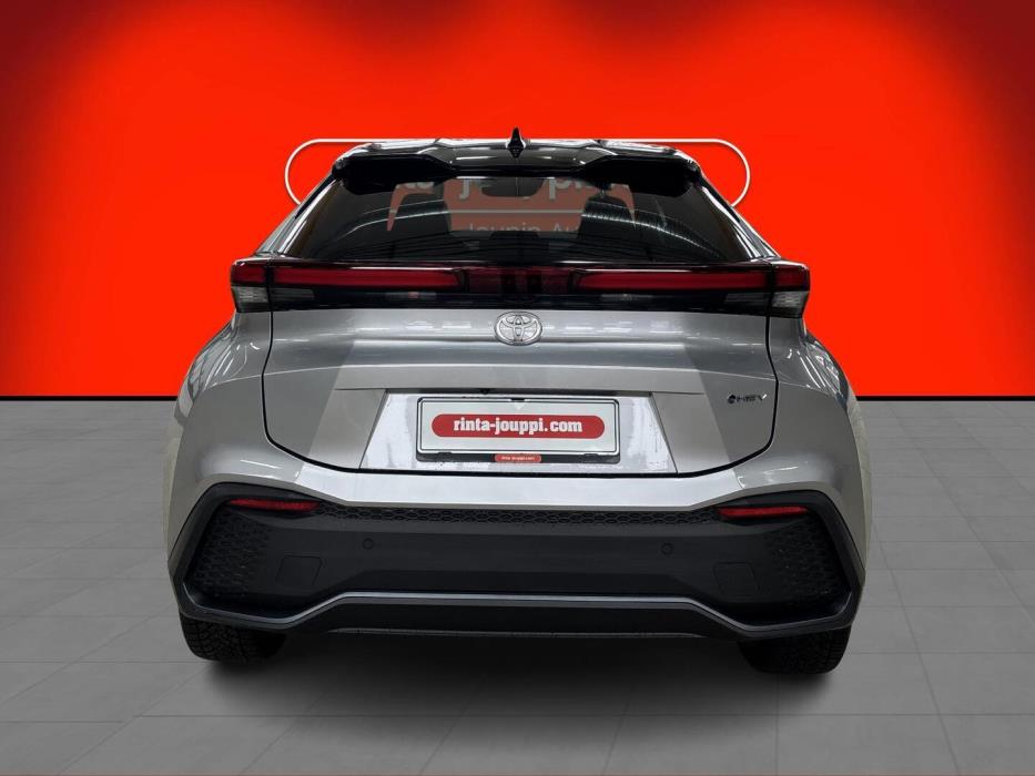 TOYOTA C-HR 2024