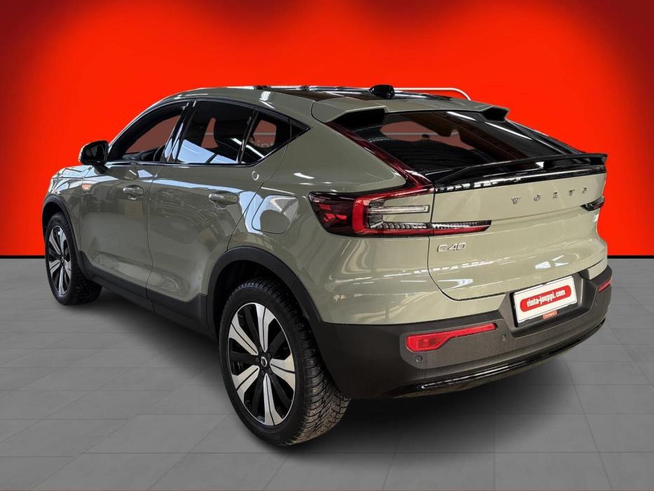 VOLVO C40 2023