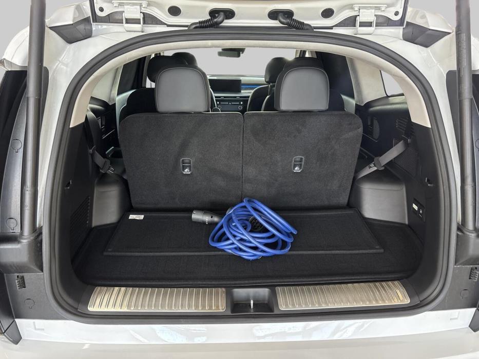 HYUNDAI IONIQ 9 2025