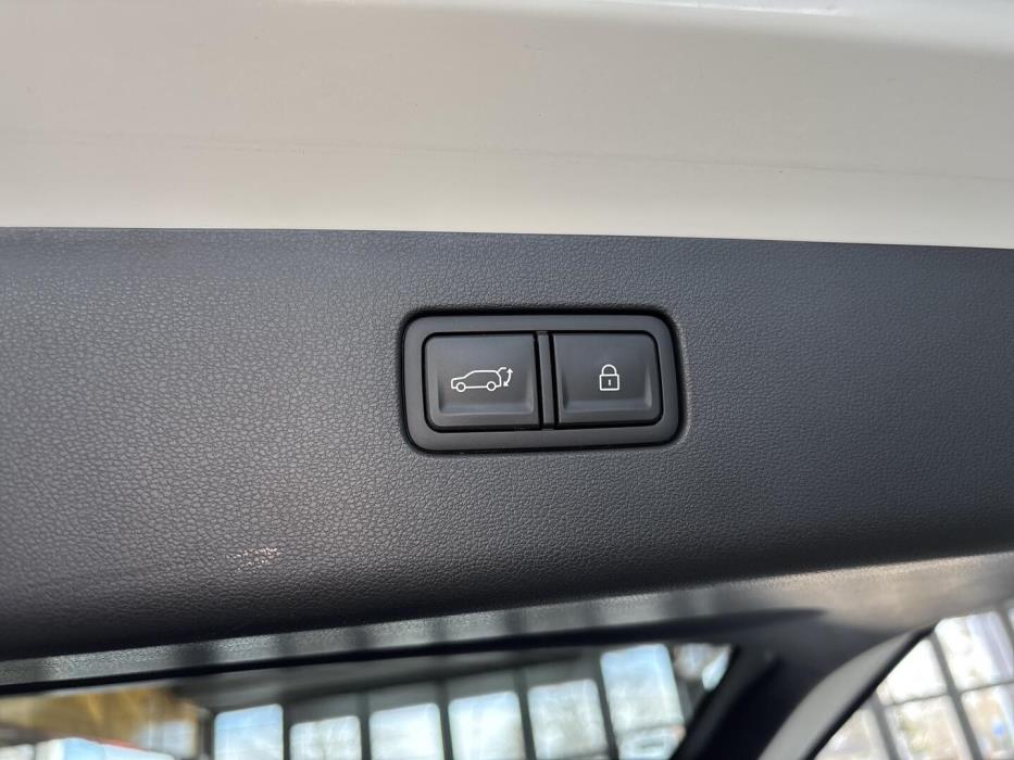 HYUNDAI IONIQ 9 2025