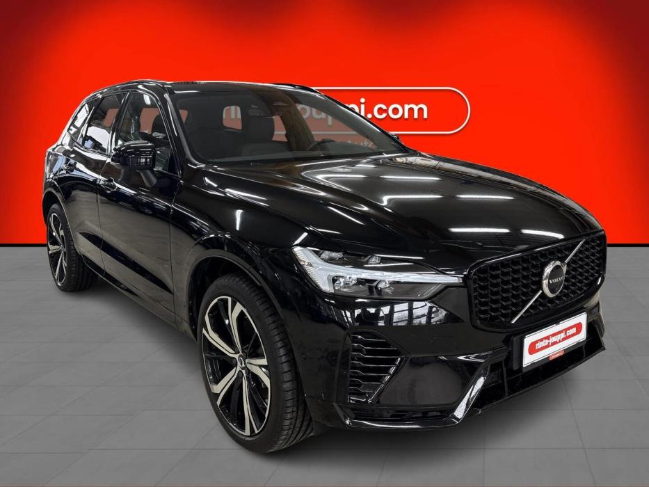 VOLVO XC60 2023