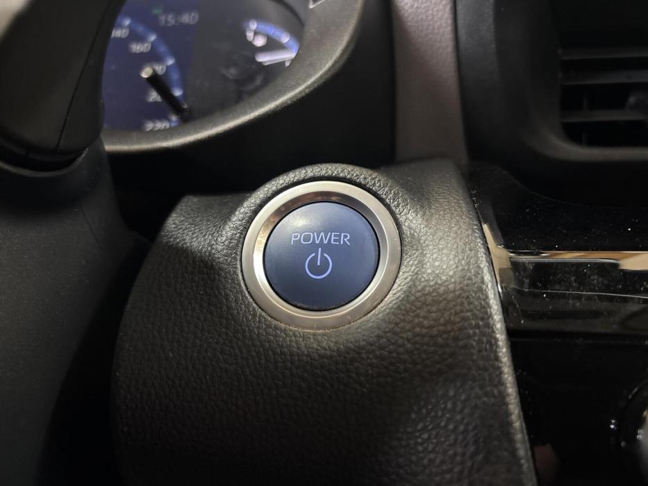 TOYOTA Yaris Cross 2022