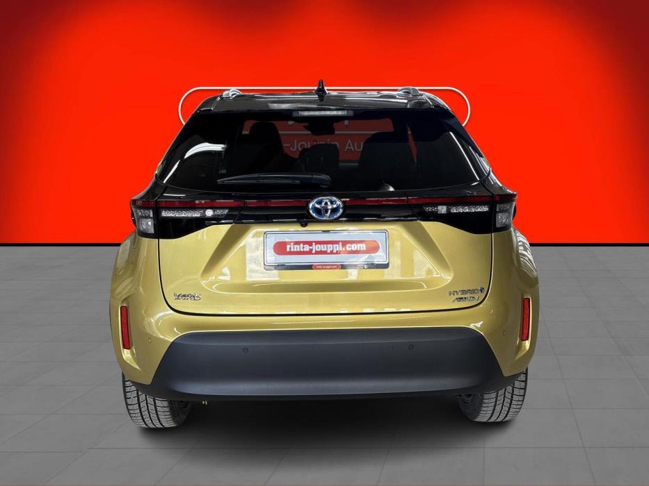 TOYOTA Yaris Cross 2022