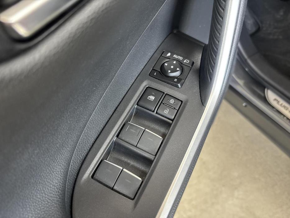 TOYOTA RAV4 PLUG-IN 2022