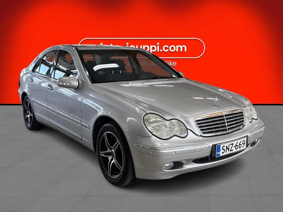 MERCEDES-BENZ C 2001